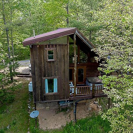 Nestled Inn Сев'єрвілл Екстер'єр фото